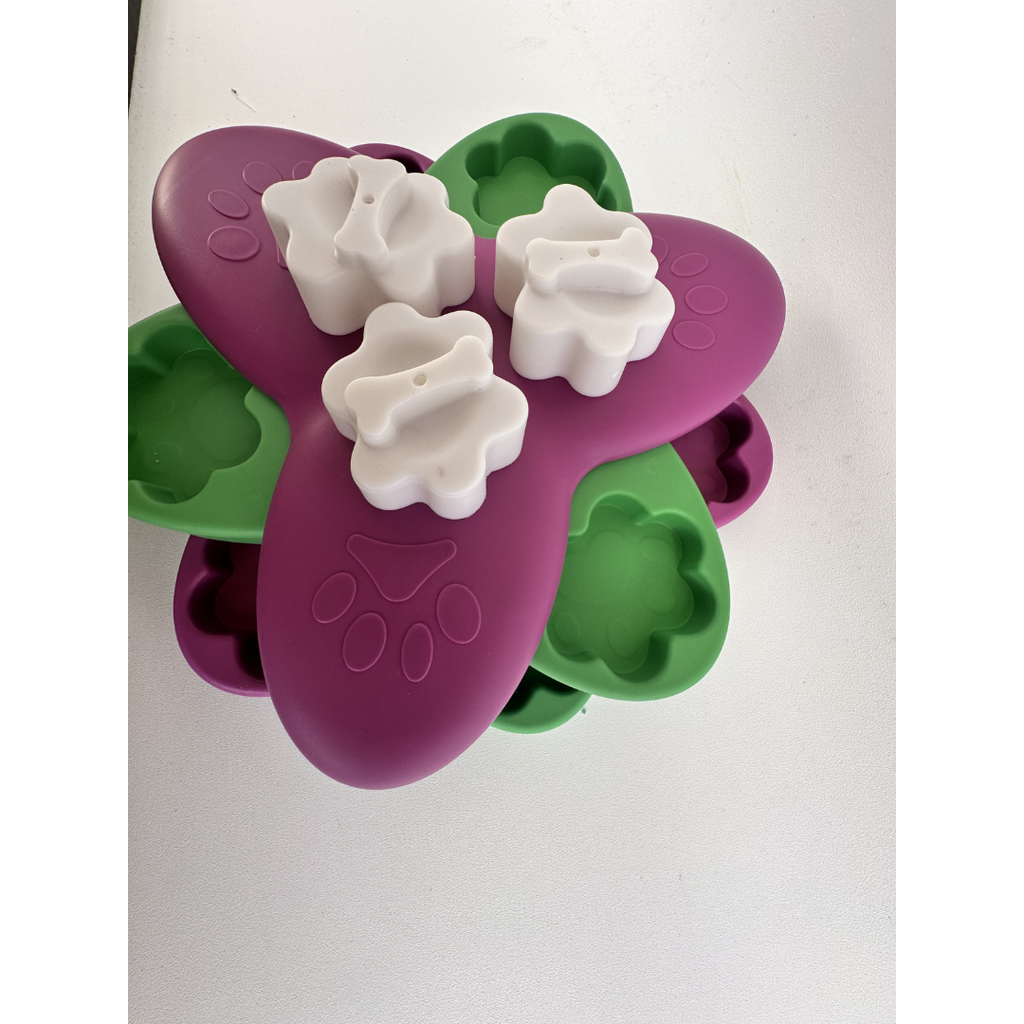 Flower dog enrichment puzzle game
